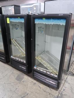 True single door refrigerator merchandiser