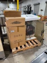 NEW IN BOX Citrocasa commercial orange juicer