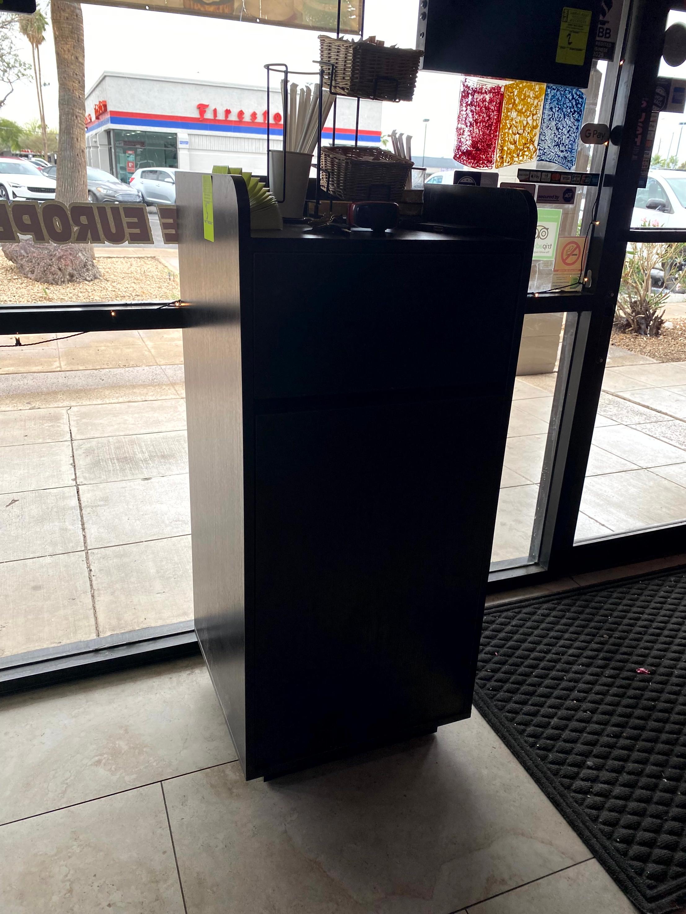 WOOD WASTE RECEPTACLE BIN