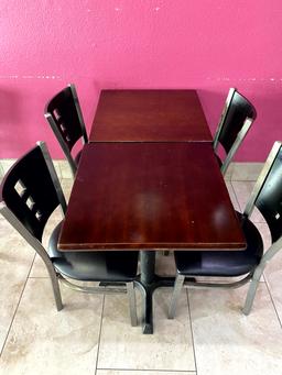 WOOD CAFÉ TABLES WITH 4 CHAIRS