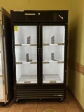 TRUE NAT REFRIGERANT 2 GLASS DOOR COOLER