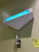 BUG LIGHT