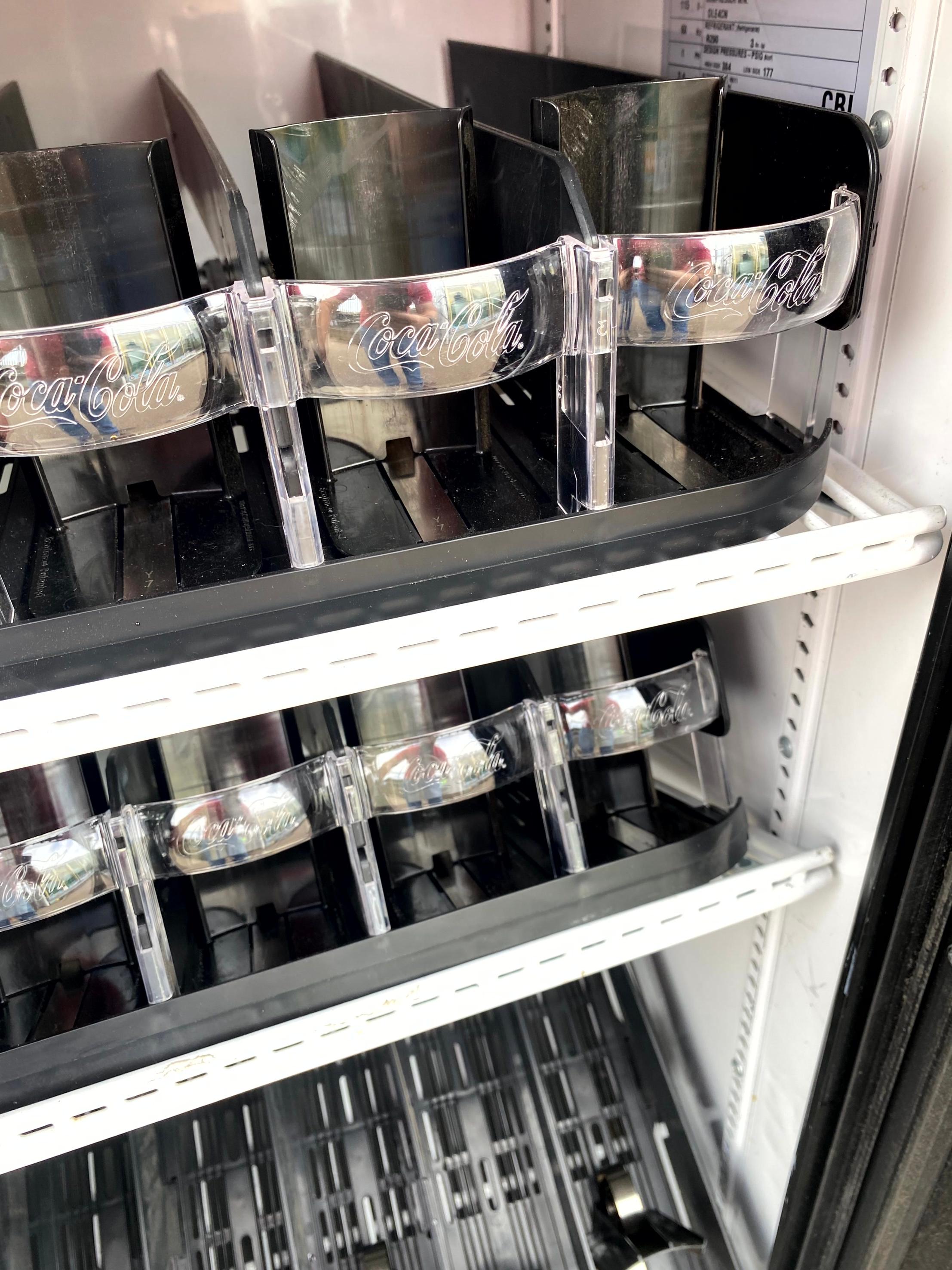TRUE SLIDING DOOR COOLER