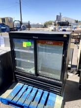 TRUE SLIDING DOOR COOLER