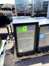 TRUE GLASS DOOR COOLER