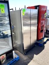 WHIRLPOOL STAINLESS HOUSEHOLD FRIDGE
