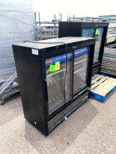 TRUE SLIDING DOOR COOLER