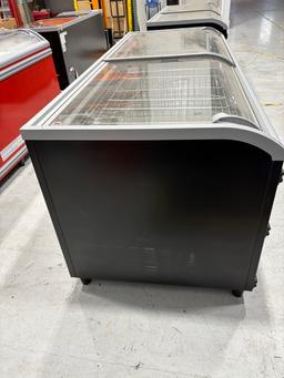 AHT PARIS 210 SELF CONTAINED PORTABLE CHEST COOLER/FREEZER