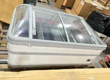 AHT MIAMI 185 NAM SELF CONTAINED PORTABLE CHEST COOLER/FREEZER