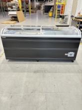 AHT MANHATTAN XL 210 SELF CONTAINED PORTABLE CHEST COOLER/FREEZER