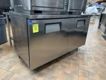 TRUE 5FT UNDERCOUNTER REFRIGERATOR