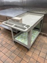 RUBBERMAID 45IN X 25IN PLASTIC UTILITY CART