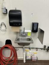 ROYAL HAND SINK W/ SOAP AND PAPER TOWEL DISPENSER