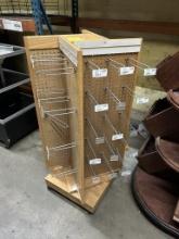 ROTATING PORTABLE PEG HOOK DISPLAY