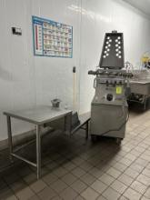HOBART MG1532 MIXER/GRINDER W/ WORK TABLE