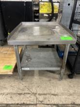 STAINLESS STEEL EQUIPMENT STAND
