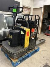 YALE 8000LB RIDE-ON ELECTRIC PALLET JACK