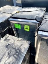 IDW GLASS DOOR COOLER