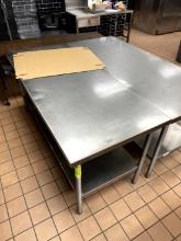 STAINLESS STEEL TABLE