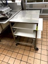 STAINLESS STEEL TABLE