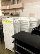 SLIM END CAP DISPLAY WITH PEG BOARD