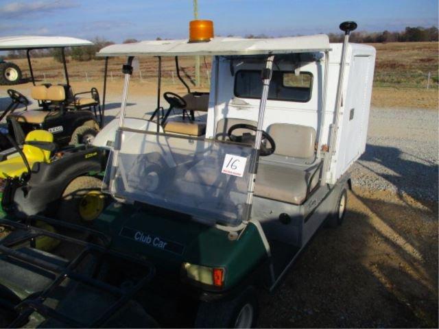 Club Car Turf 2 Golf Cart