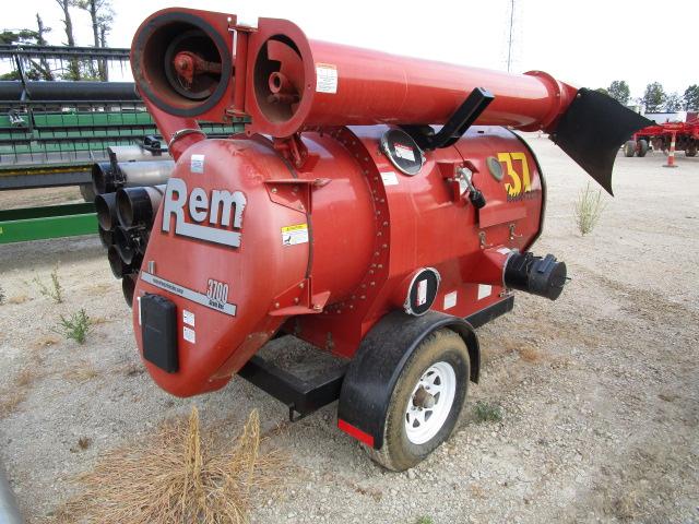 REM 3700 Grain Vac