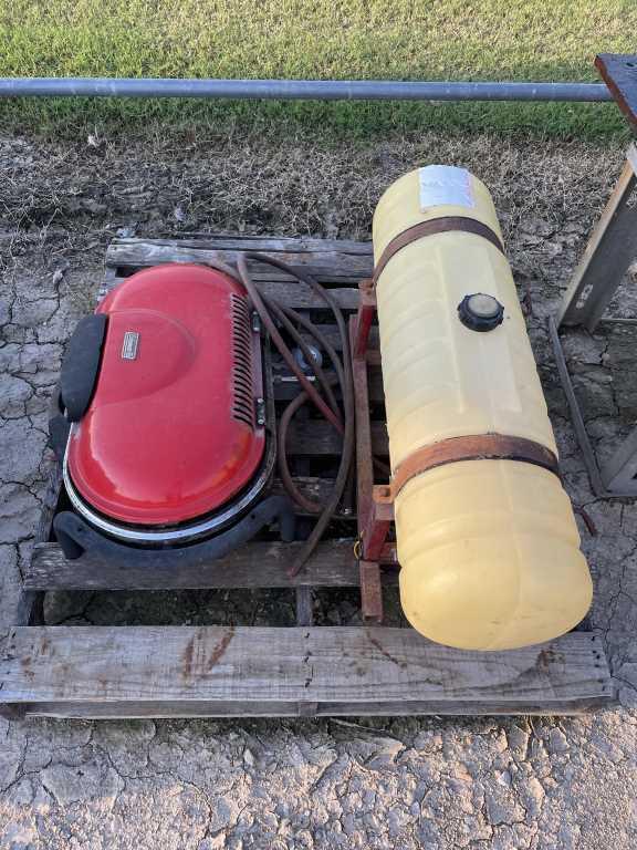 Coleman Portable Gas Grill and Sprayer Tank