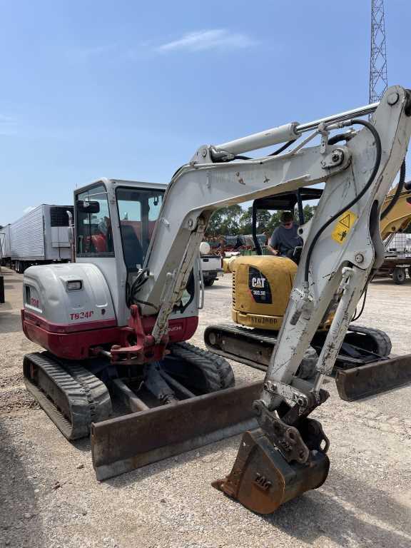 Takeuchi TB240 Mini Excavator