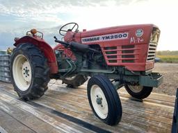 Salvage Yanmar YM2500 Tractor
