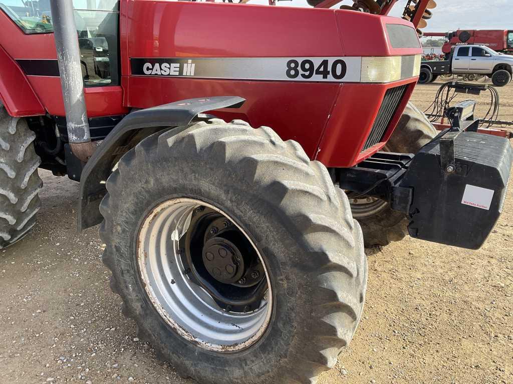 Case IH 8940 Tractor