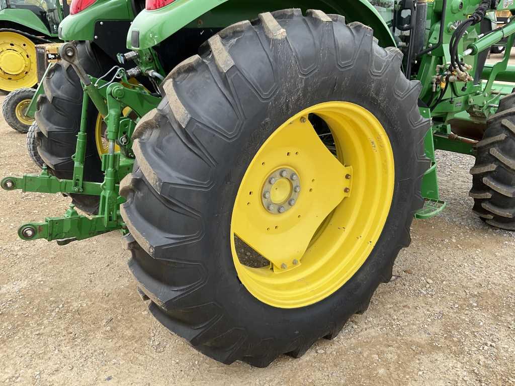 2015 John Deere 6115D Tractor