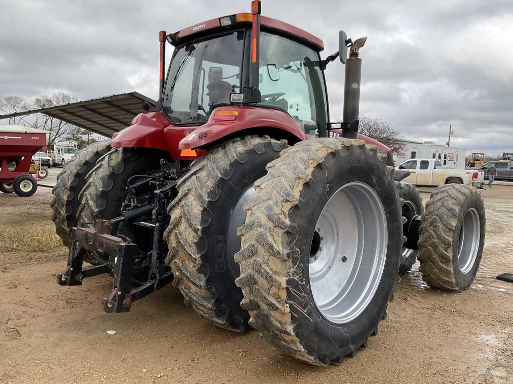 2010 Case IH Magnum 335 AFS Tractor