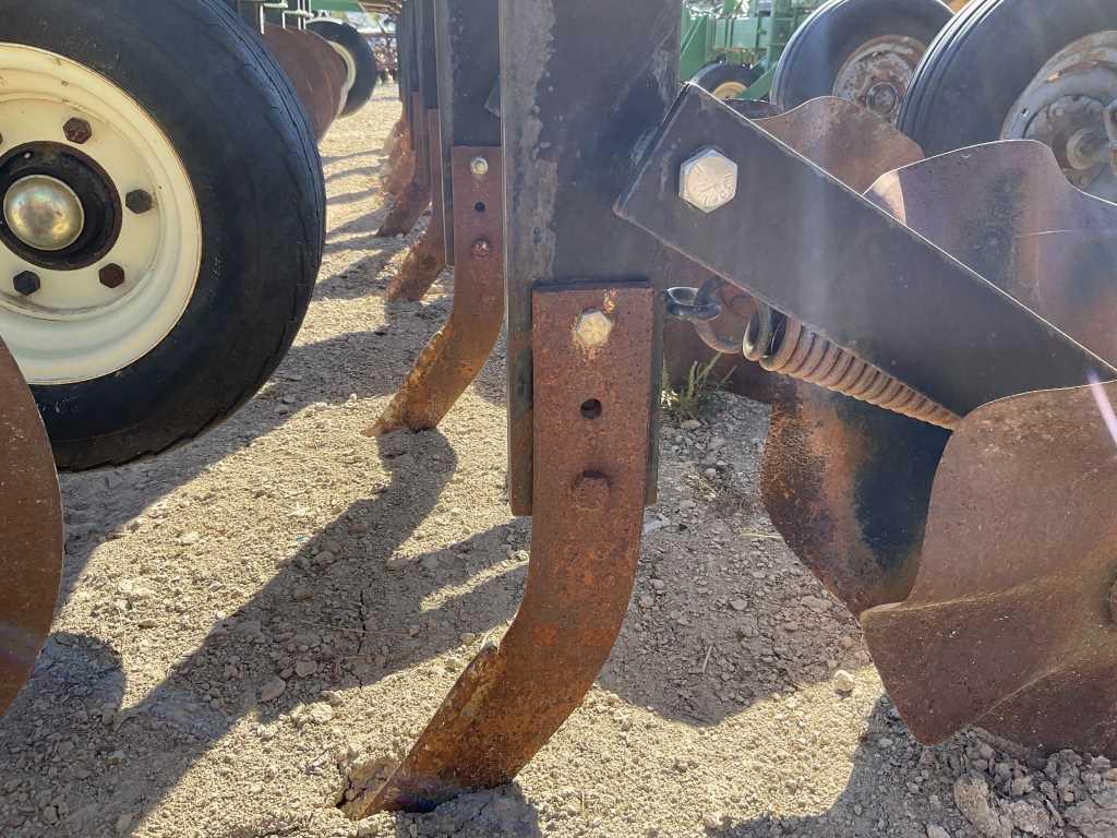 Red Iron Fab. Strip Till Plow