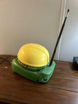 John Deere StarFire 3000 RTK Globe