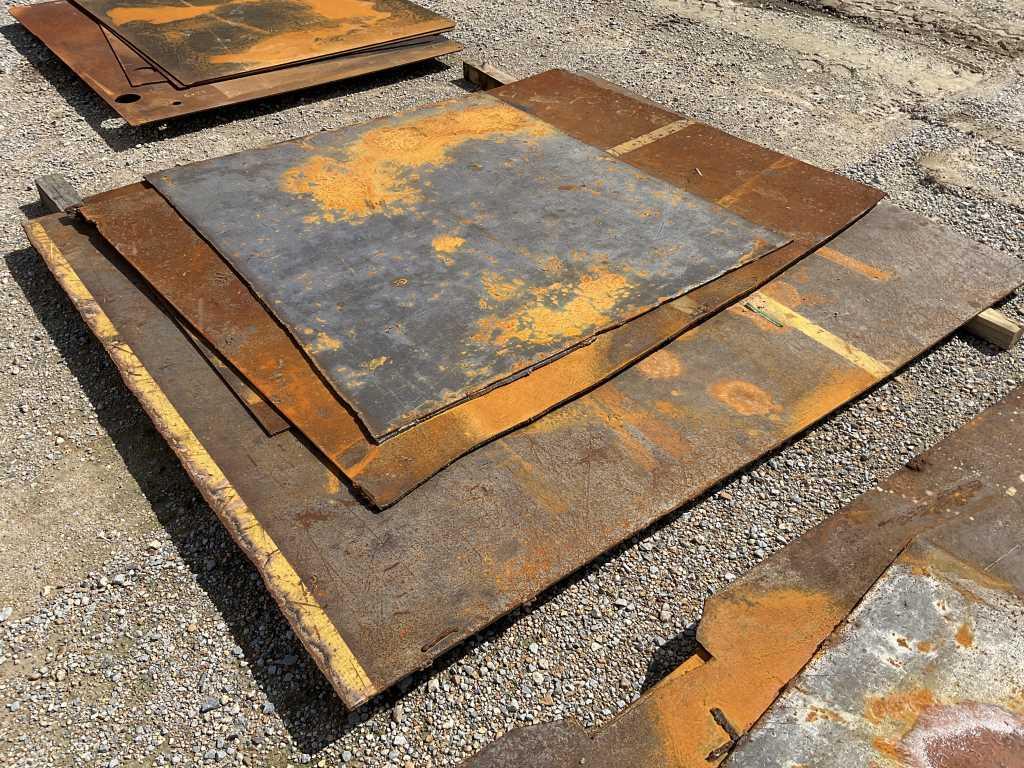 (4) Misc. Pieces of Sheet Metal