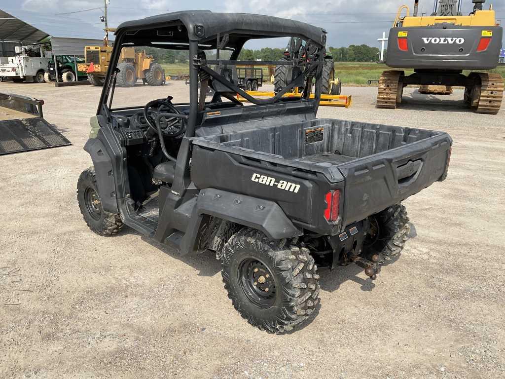 2018 Can-Am Defender HD8 UTV