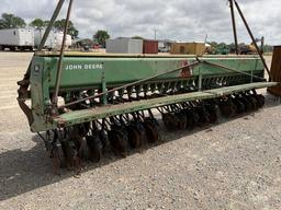 John Deere 520 Grain Drill