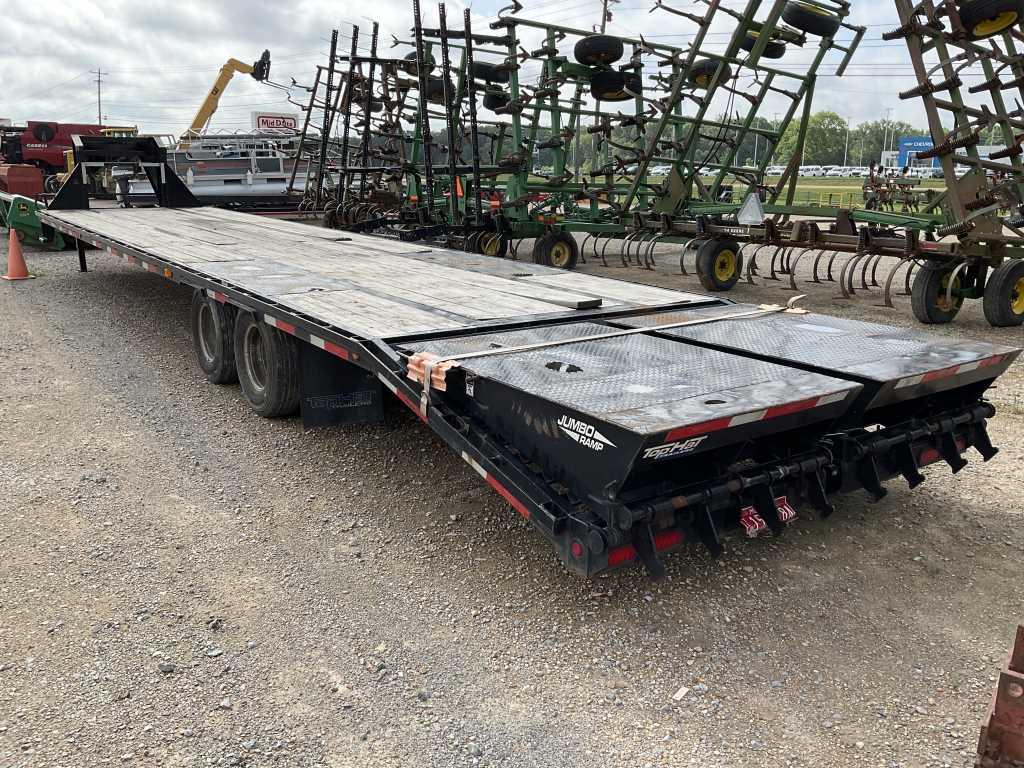 2022 Top Hat Gooseneck Trailer