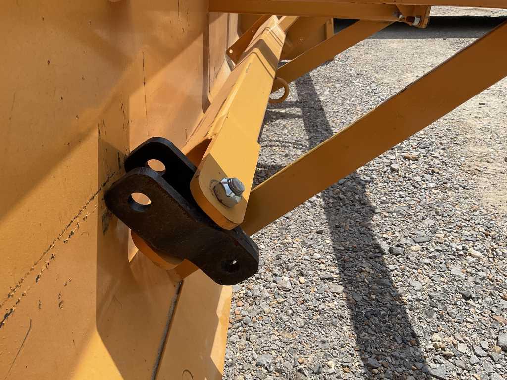 New/Unused IA F12T Hydraulic Box Blade