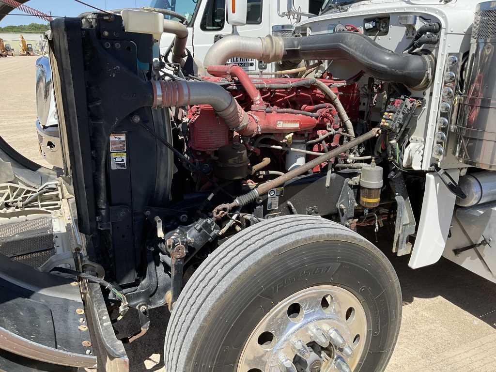 2013 Peterbilt 389 Truck Tractor