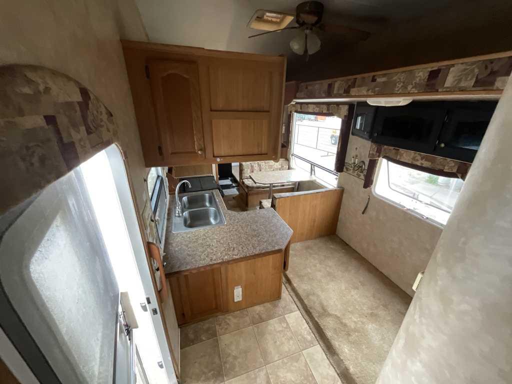 Forest River Silverback 35L4QB 5th Wheel Camper