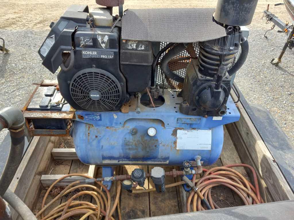 Service Trailer