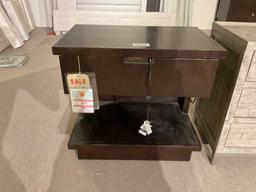 Night stand