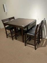 Pub Table w/ Chairs
