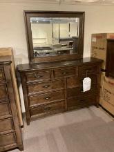 Dresser w/ mirror