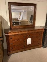 Dresser w/ mirror