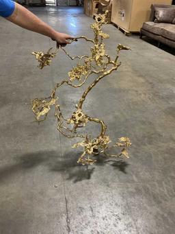 Pallet of 9 gold bonsai decor
