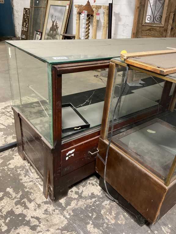 Display case