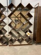 Mirrored shelf